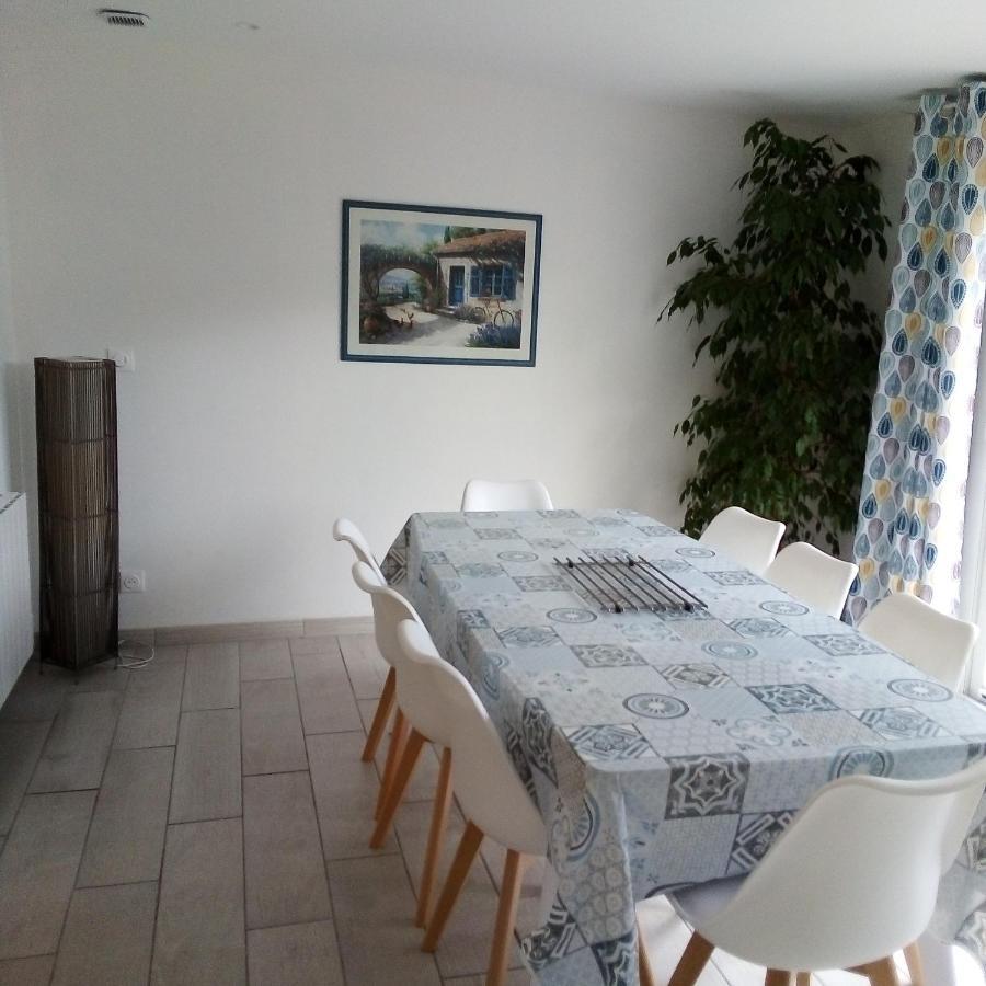 Au Galet Bleu Villa Диеп Екстериор снимка